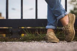 The-10-Best-Shoes-for-Achilles-Tendonitis-of-2021